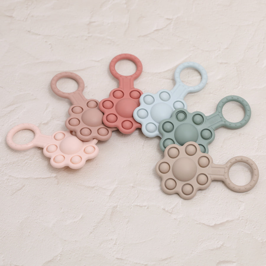 Poppin Rattle Saddle - Flower