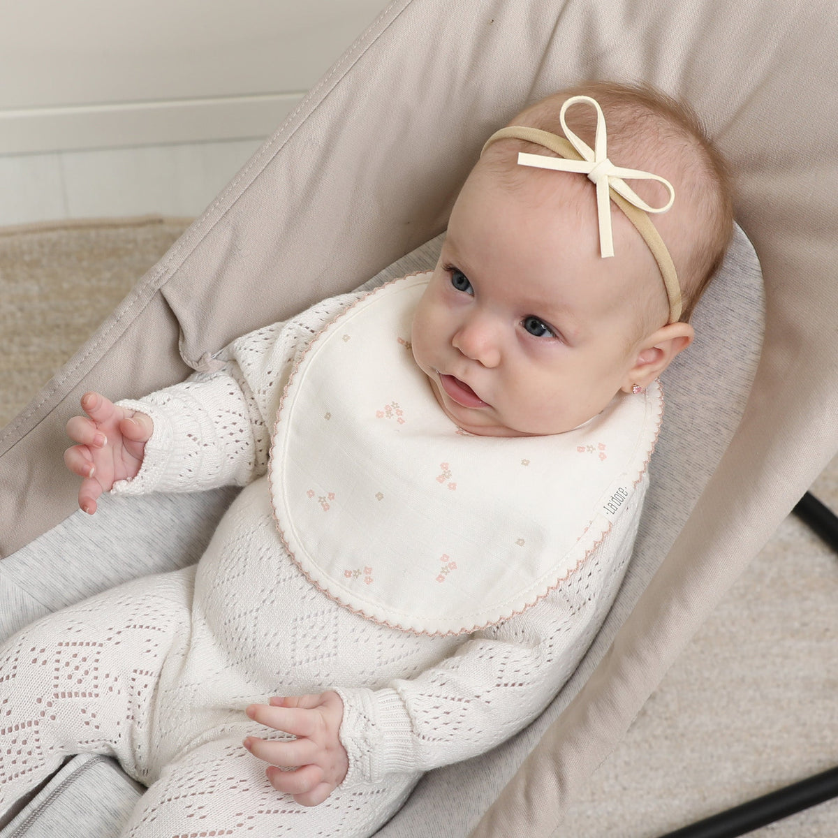 Muslin Bib- Mini Flower Blush