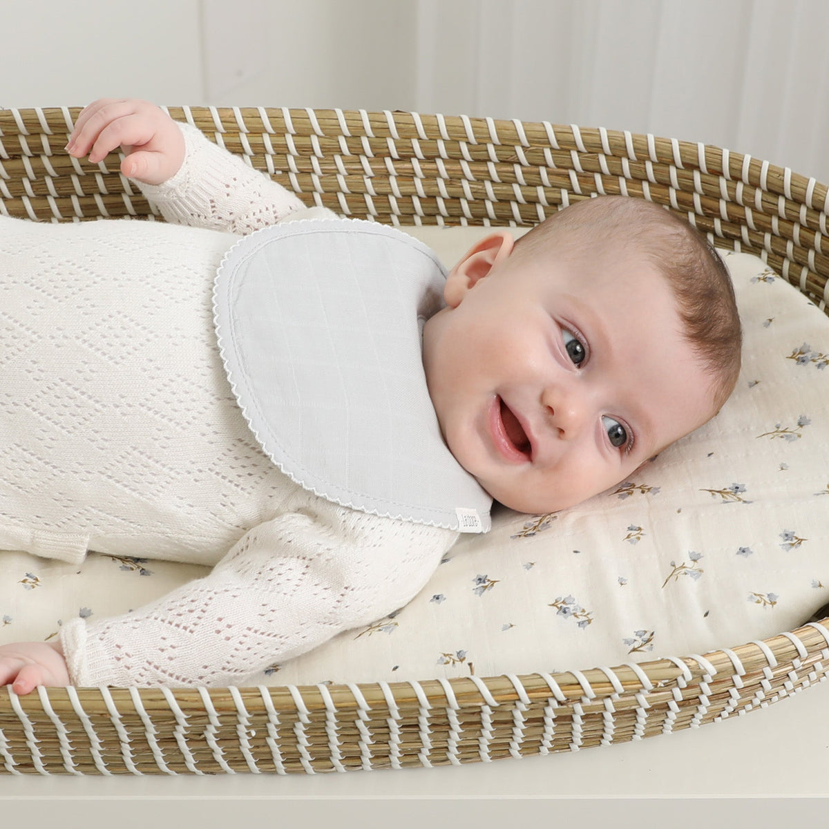 Muslin Bib- Sky Floral